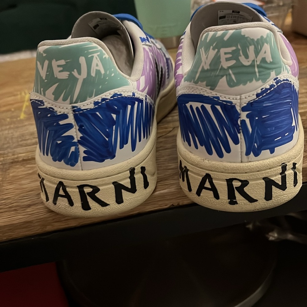 Marni X Veja  V10 Dark Violet Orchid Black Scribble Logo Sneakers..Size 40 🤩 - Picture 3 of 8